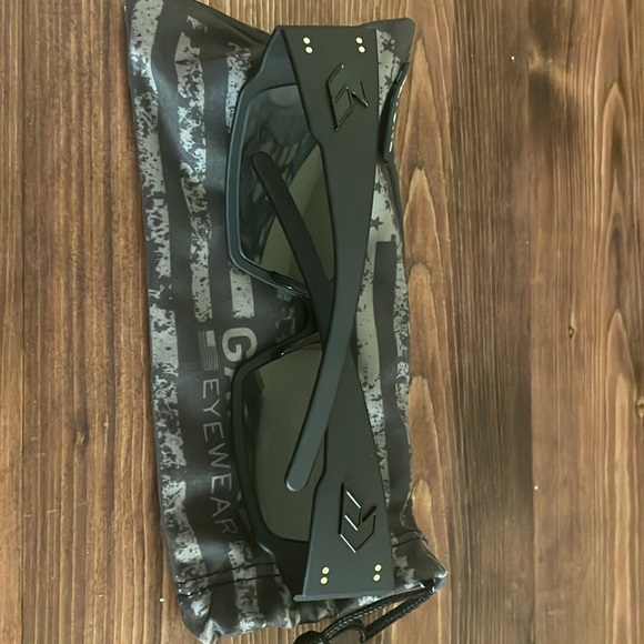 GATORZ BOXSTER, POLARIZED - Picture 5 of 6